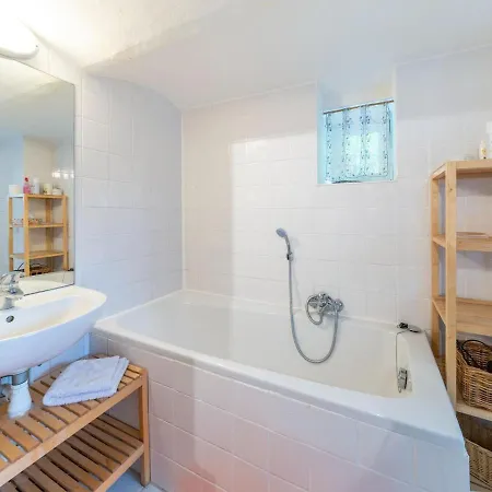 Charming In Anseremme With Fenced Garden Dom wakacyjny Dinant