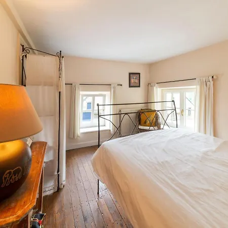 Charming In Anseremme With Fenced Garden Dom wakacyjny