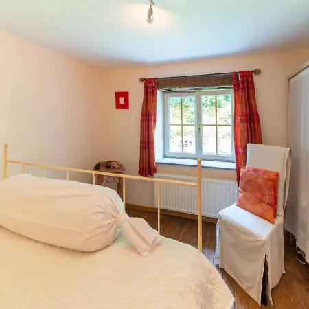Feriehus Charming In Anseremme With Fenced Garden Dinant