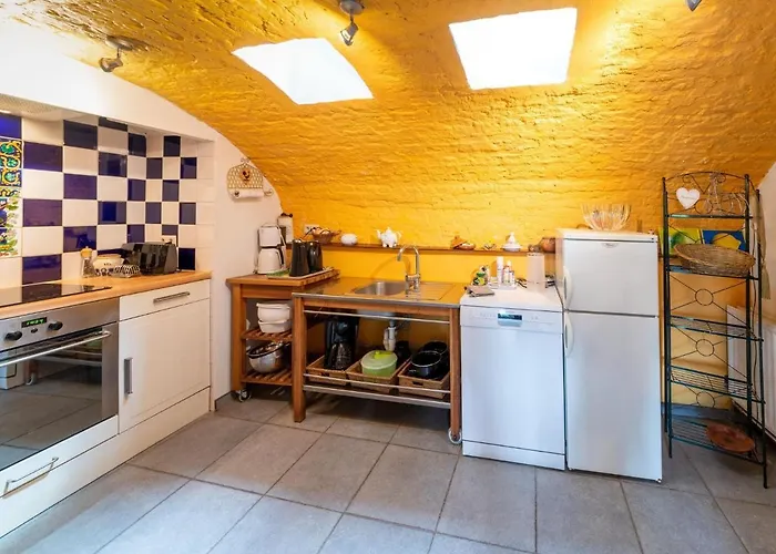 Ferienhaus Charming Cottage In Anseremme With Fenced Garden Dinant