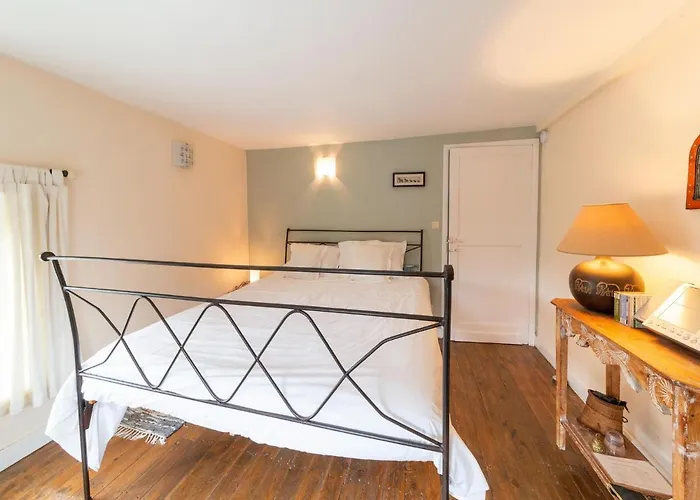 Ferienhaus Charming Cottage In Anseremme With Fenced Garden Dinant